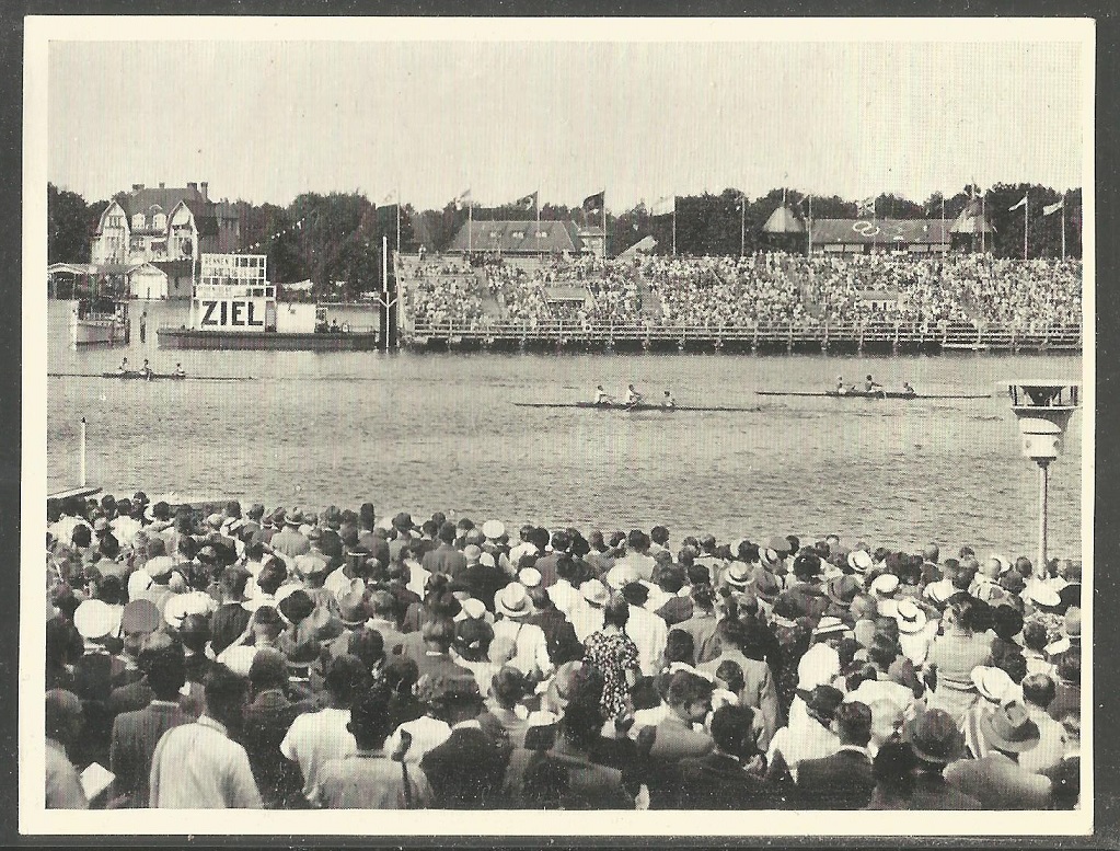 CC GER 1936 OG Berlin YRAMOS CIGARETTES seies F No. 45 M2 race in the finish area