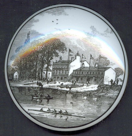 memorabilia gbr undated china box the oxford and cambridge boat race london rcboathouse at putney from a wood engraving dated 1872 lid 